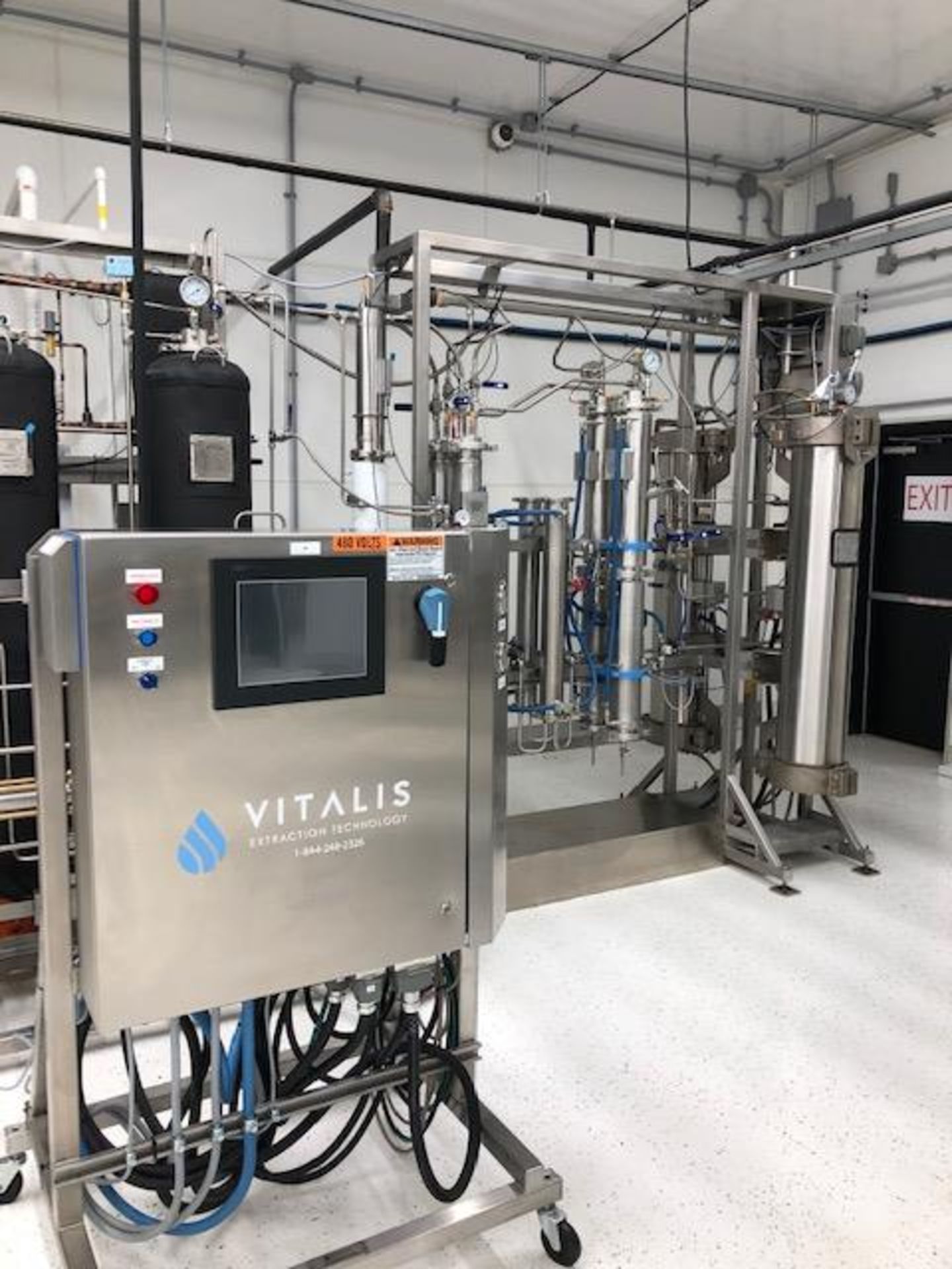 Used Vitalis 180 L Q Series Extraction System.3000 psig. Model Q180S.