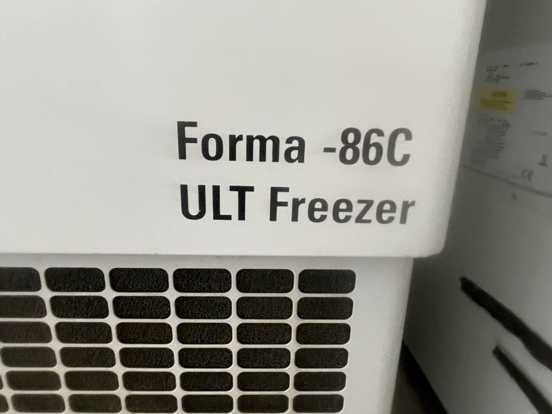Lot of (2) Ultralow Lab Freezers: (1) TScientific Forma 8695 & (1) TScientific Revco EXF40086D - Image 2 of 10