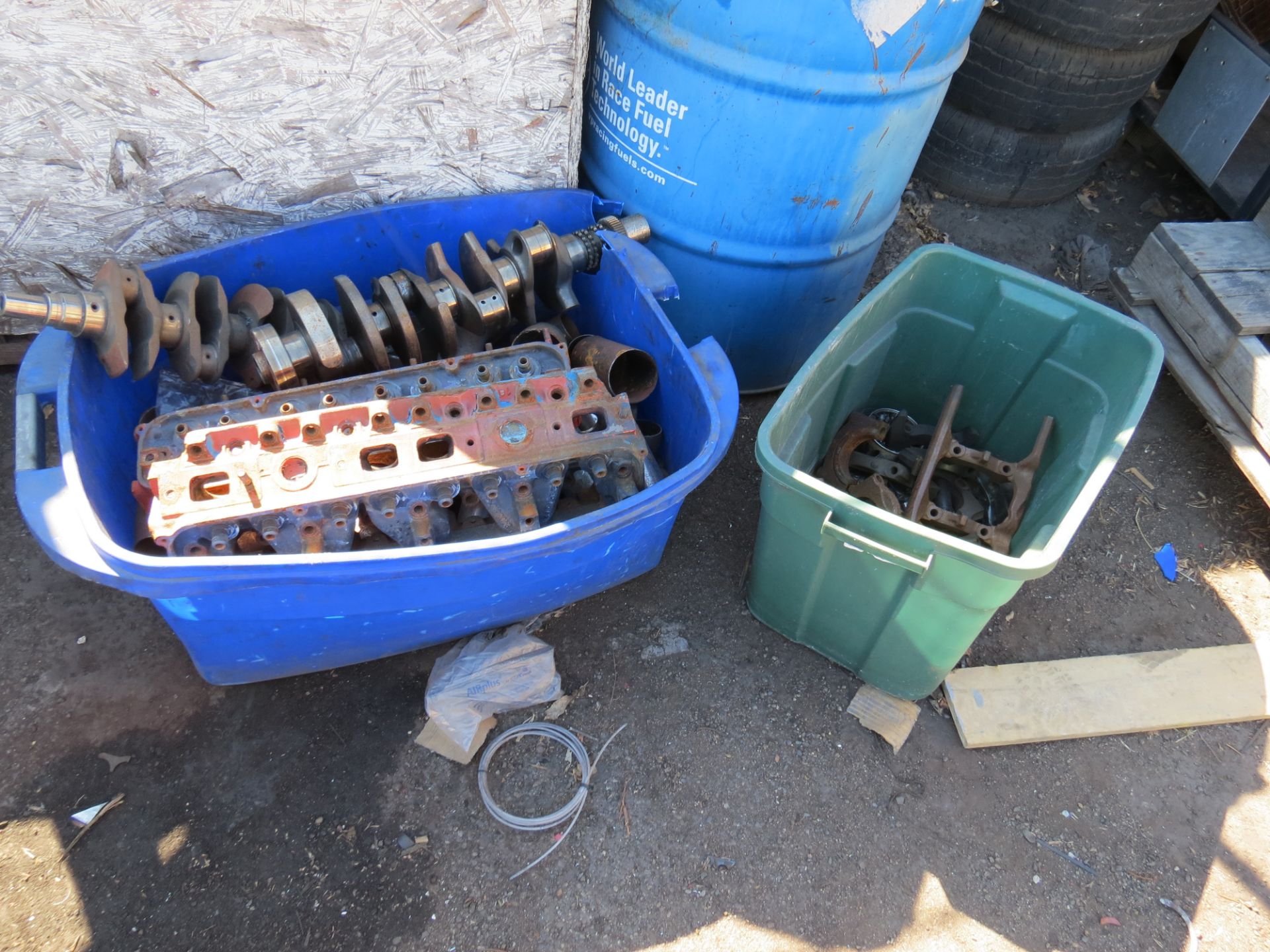 LOT OF ASSORTED SCRAP METAL AUTOMOTIVE PARTS - Image 3 of 3