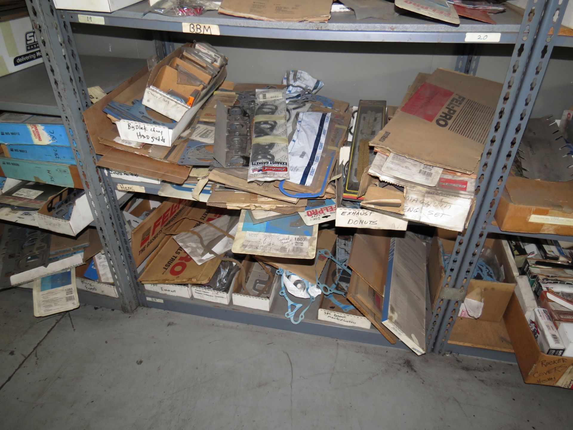 LOT OF ASSORTED AUTOMOTIVE GASKETS - Image 5 of 7