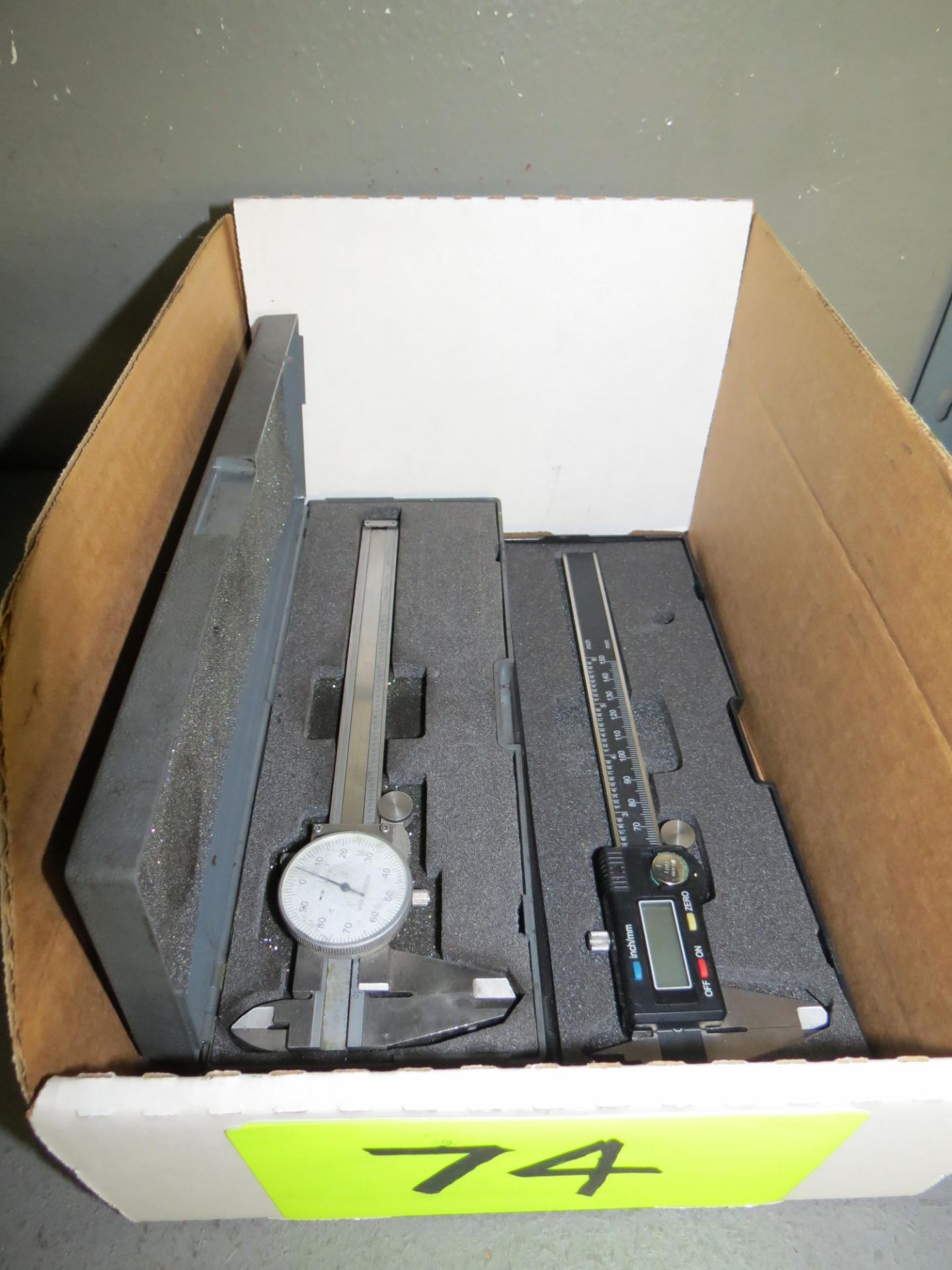 LOT DIAL CALIPER & DIGITAL CALIPER - Image 2 of 2