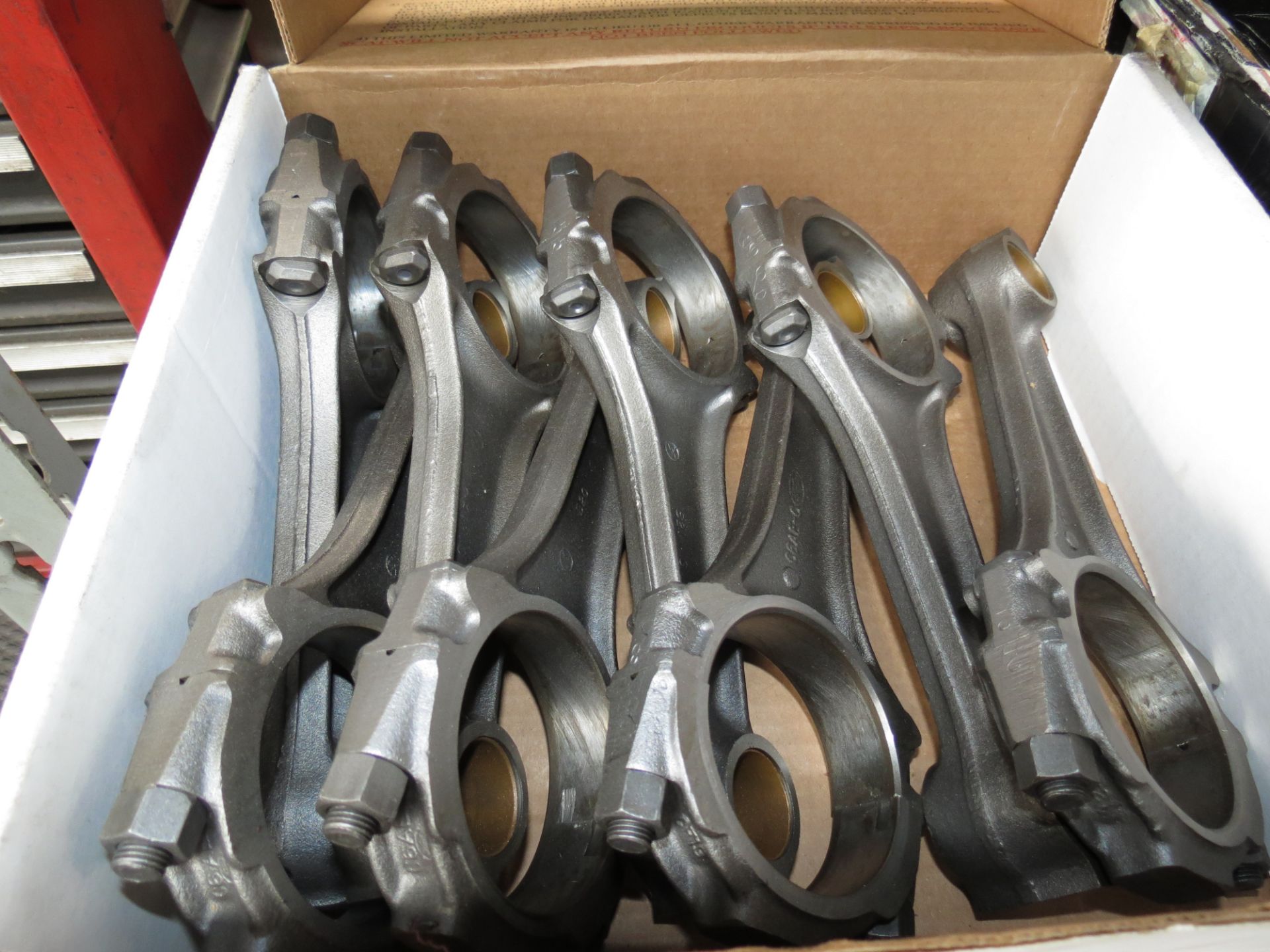 LOT OF ASSORTED CONNECTING RODS (3 BOXES) - Image 6 of 8