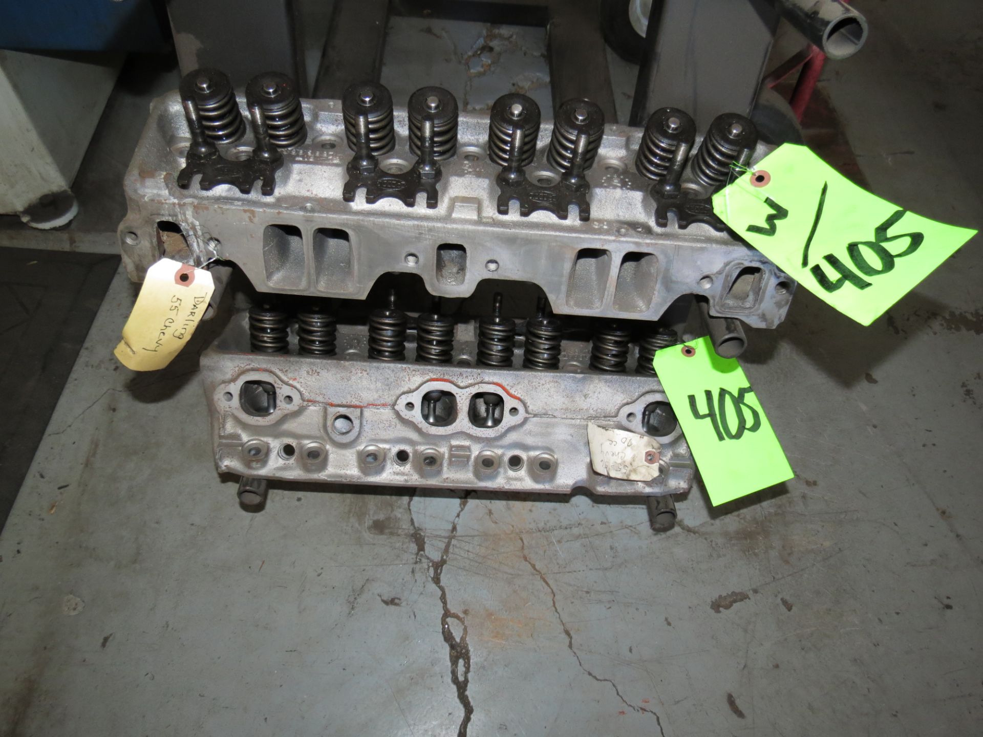 CHEVY 350 ENGINE HEADS (2)