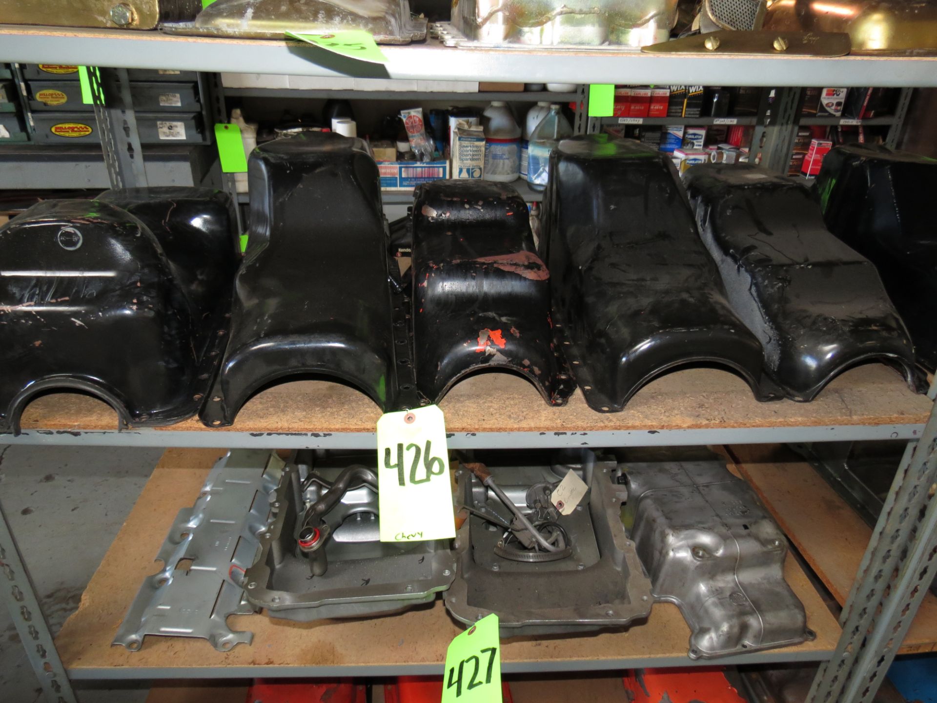 LOT ASSORTED BLACK CHEVY OIL PANS (6)