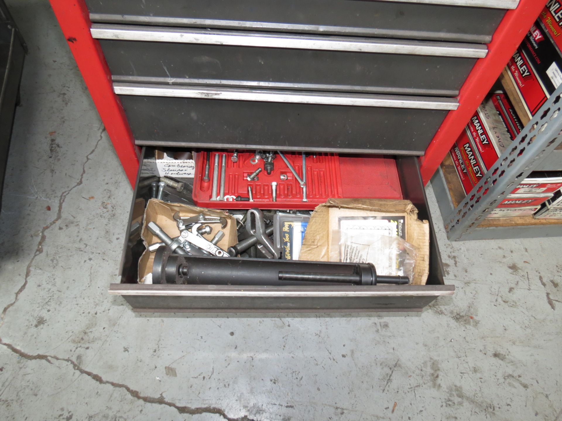 CRAFTSMAN 11 DRAWER TOOL BOX WITH TOOLS - Image 8 of 8