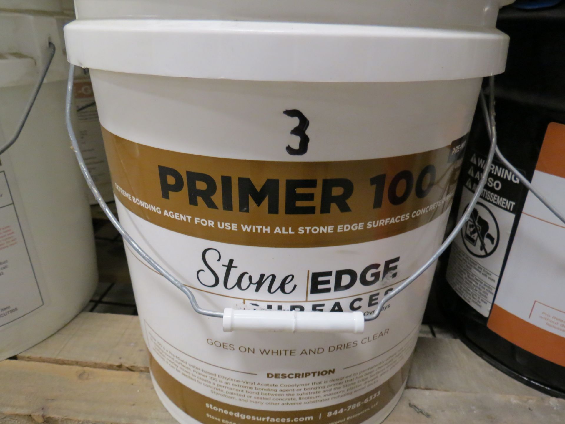 Lot Stone Edge Surfaces (3) Stone Edge Primer 100 5 Gal, (3) Stone Edge Pro Release Agent 5 Gal, (1) - Image 4 of 4