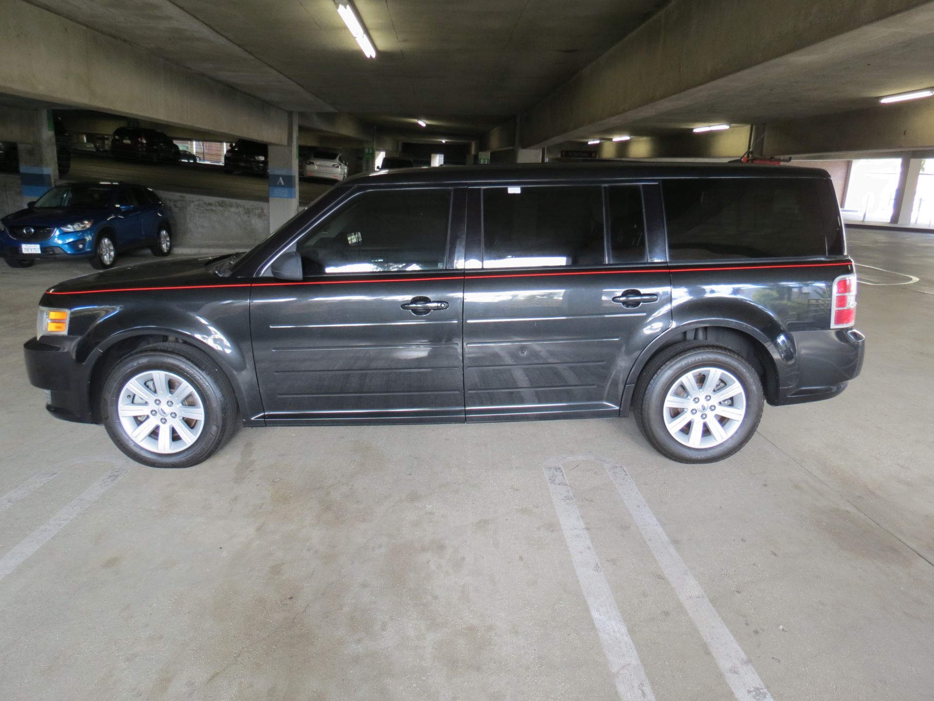 2011 FORD FLEX FULL SIZE CROSSOVER SUV, BLACK, 127,261 MILES, VIN: 2FMGK5BCBBD32669, LIC: 7GME721 - Image 12 of 32