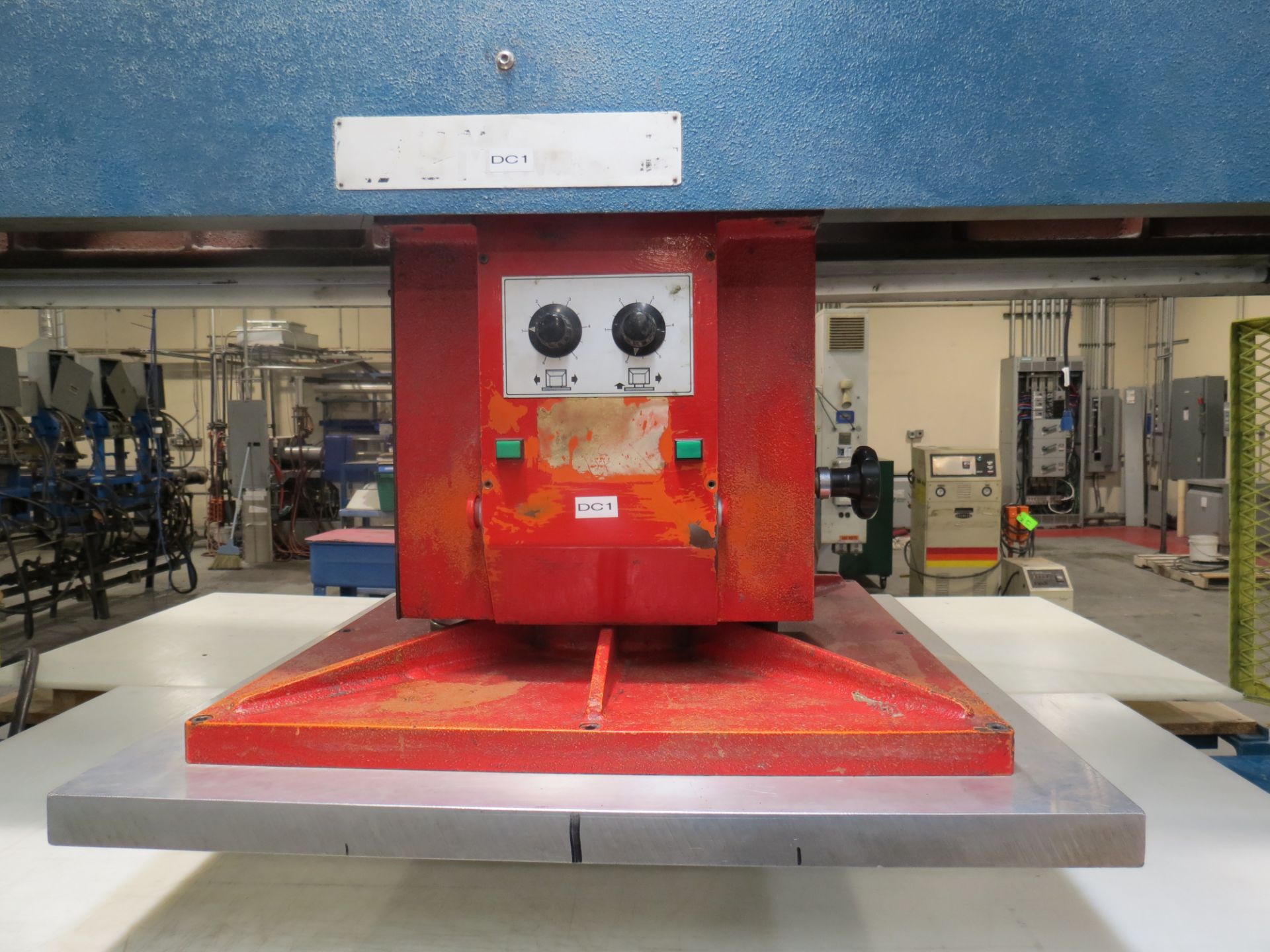 Fipi Model F/79M Hydraulic Traveling Head Die Cutting Press, Head 30" x 30" - Image 3 of 8