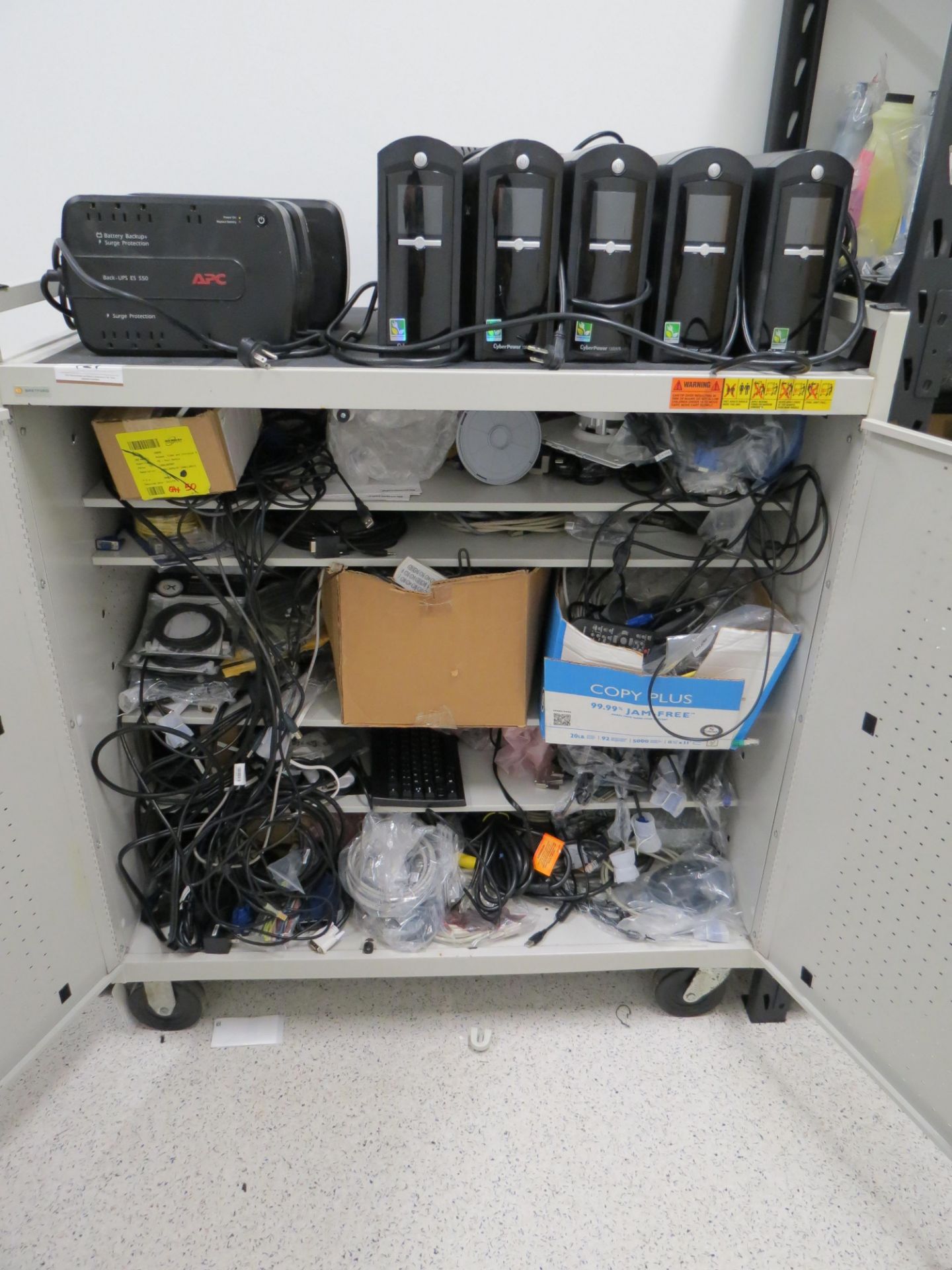 CONTENT ON TOP & INSIDE CART: UPS POWER SUPPLIES OF VARIOUS BRANDS, CABLES, MISC COMPUTER PARTS, & - Image 2 of 2