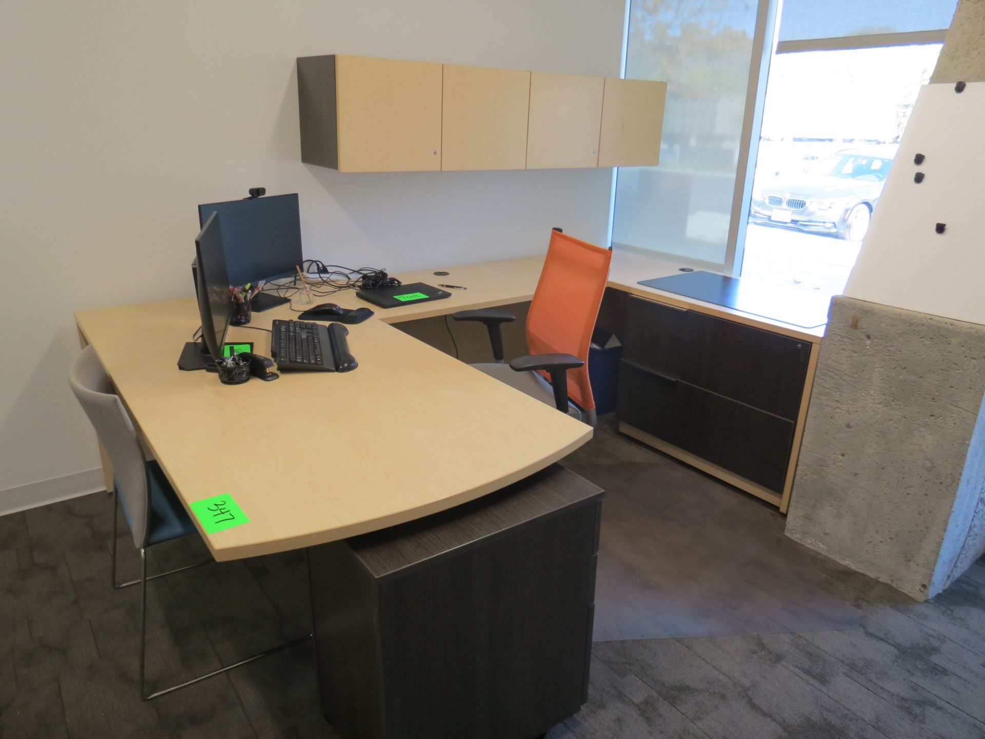 LOT OF OFFICE FURNITURES: U-SHAPED DESK WITH, HUTCH, CHAIRS /W WHITE BOARD ON WALL - Image 2 of 3