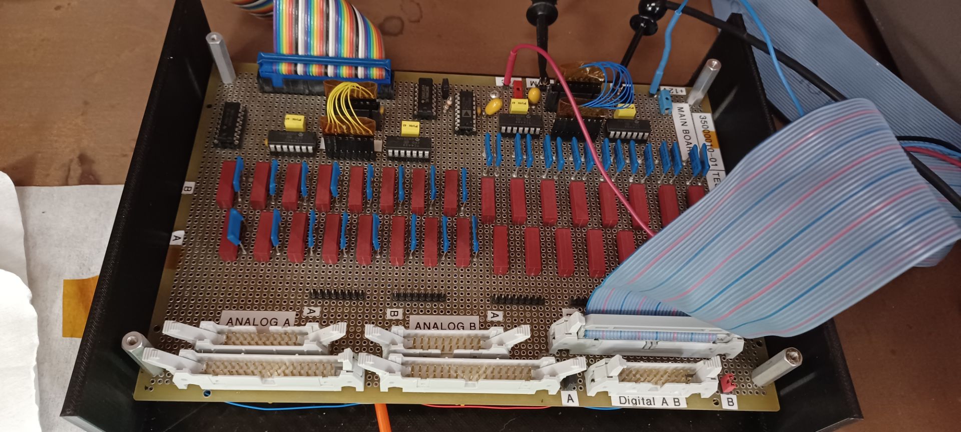 LOT KEITHLEY 2701 ETHERNET MULTIMETER & AGILENT E3630A TRIPLE OUTPUT DC POWER SUPPLY - Image 7 of 8