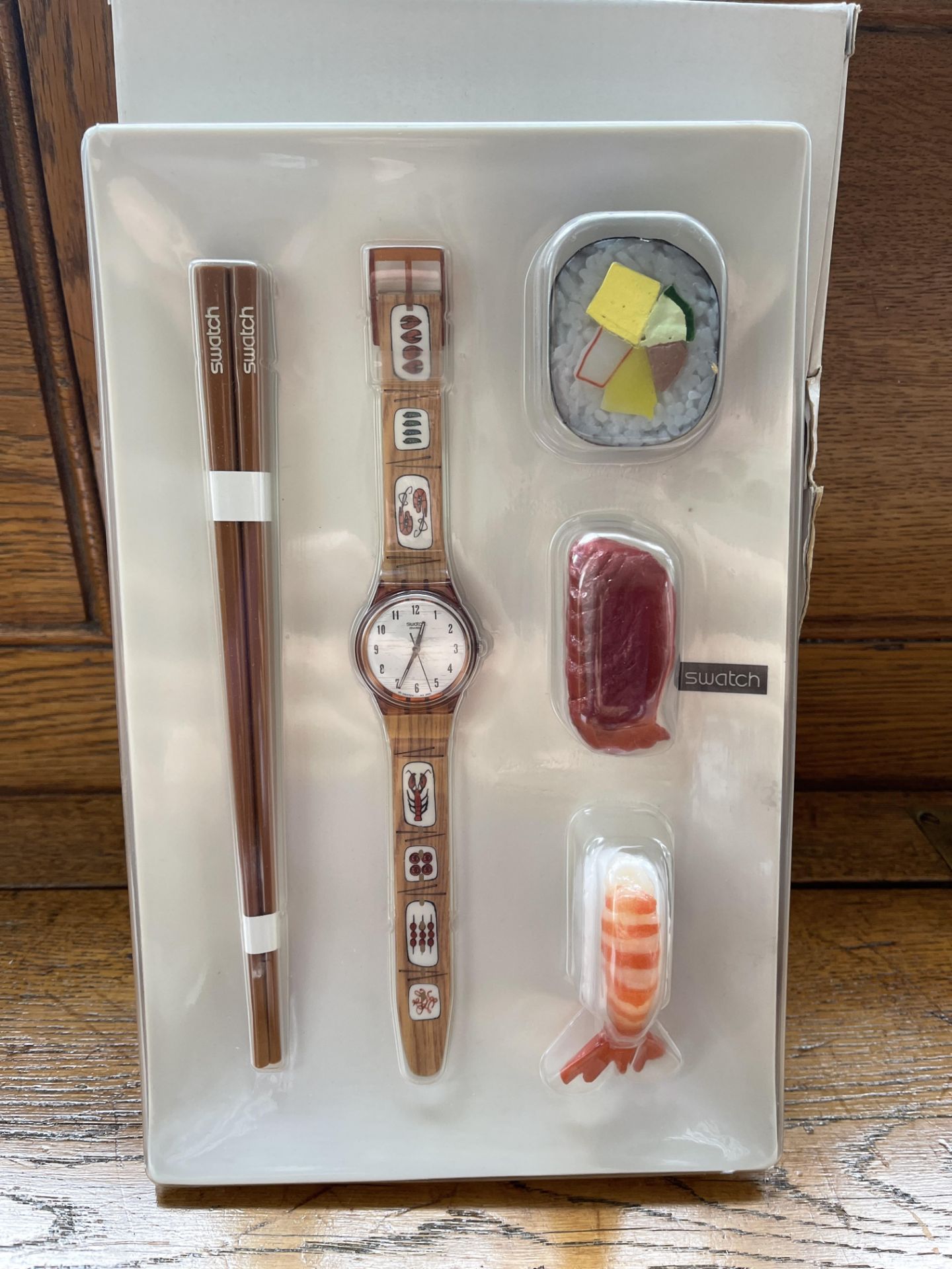 LOT OF WATCHES, BRAND NEW SEALED SUSHI PLATE SWATCH WATCH IN BOX - Image 2 of 3