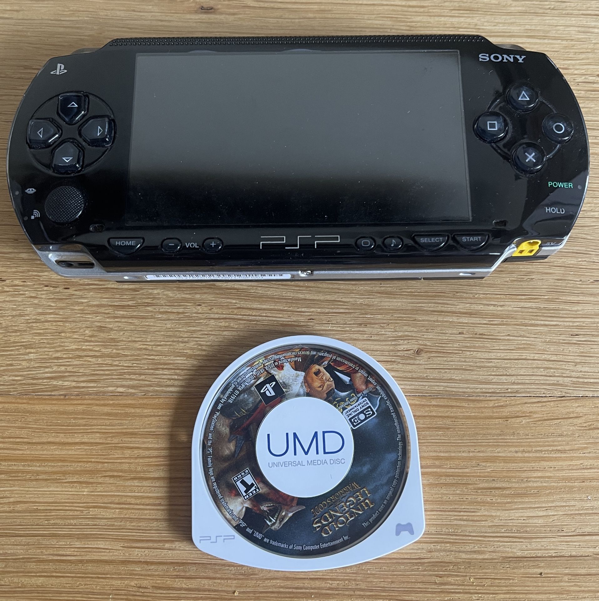 PSP GAME UNIT WITH GAME