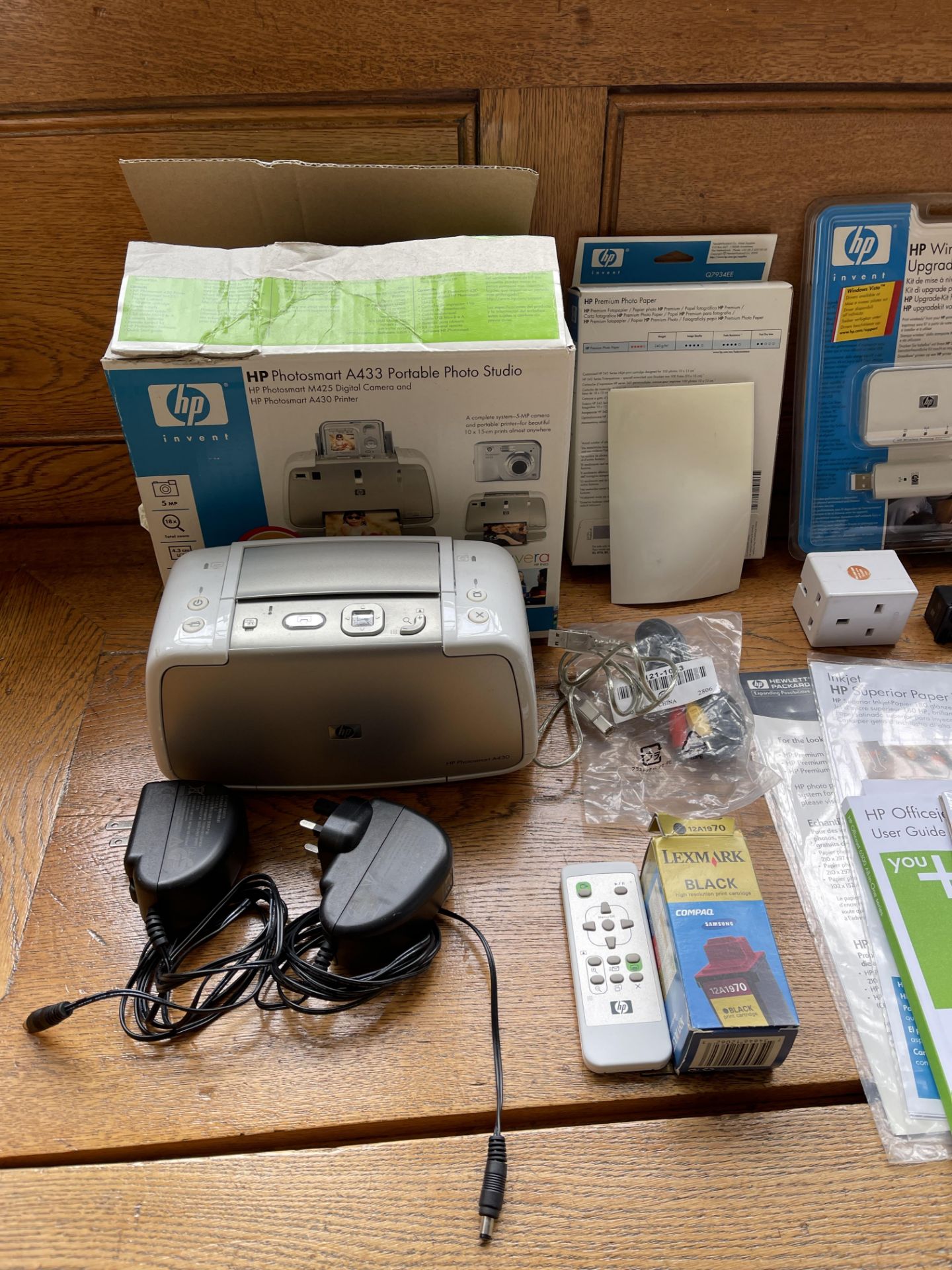 HP PORTABLE PHOTO PRINTER + NEW WIRELESS KIT AND PHOTO PAPER SEALED - Image 3 of 3