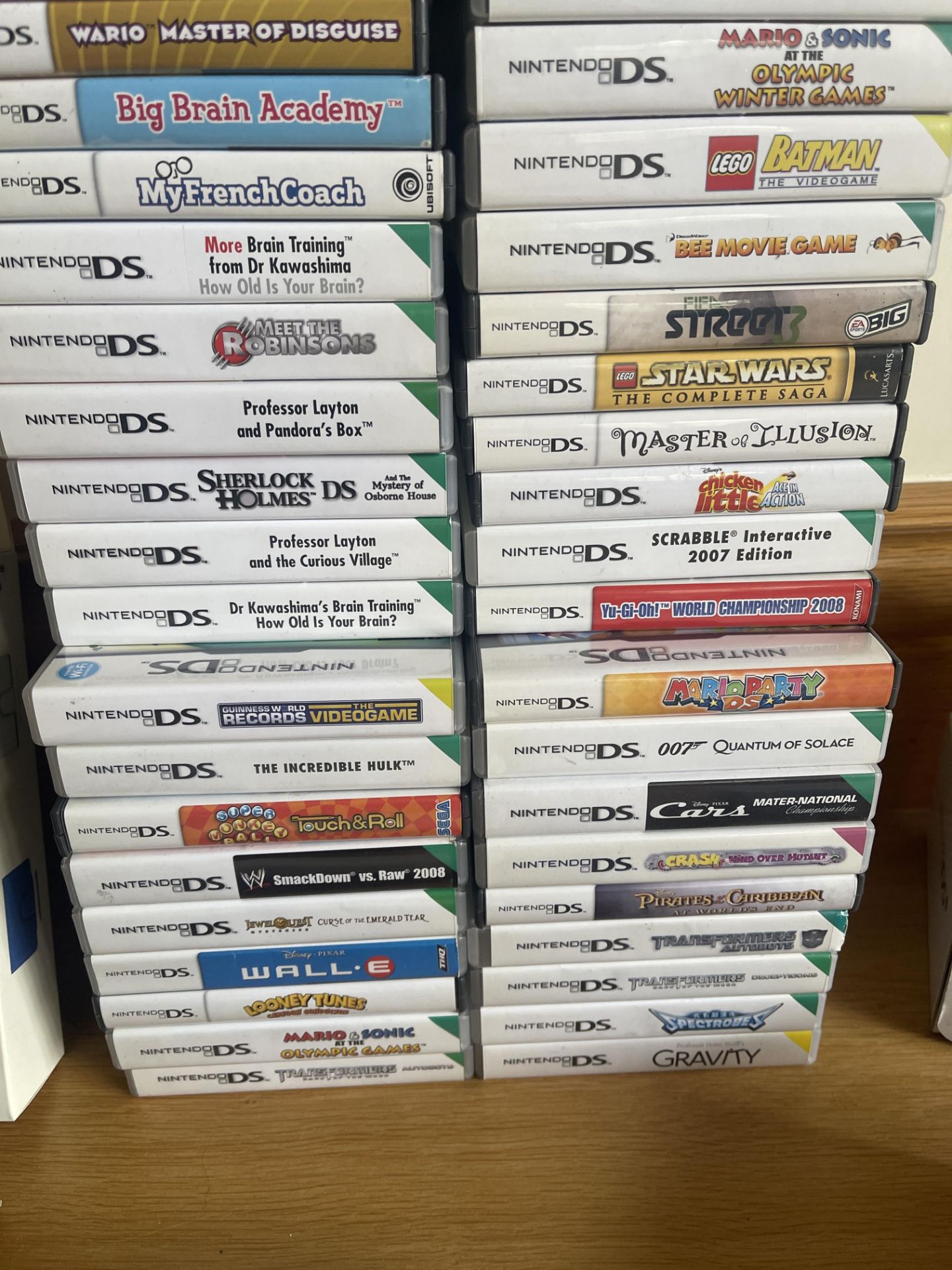 GIANT LOT OF NINTENDO DS GAMES , CASES AND GAMING UNIT - Image 6 of 6