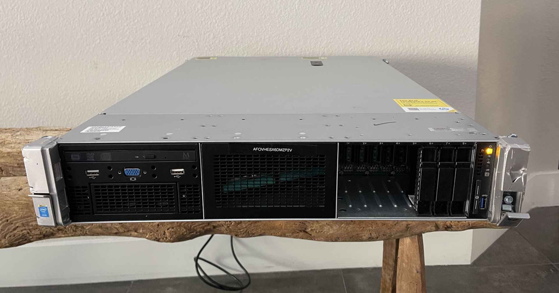 HP Server Model DL380 SERIAL NUMBER: MXQ534020D YEAR 2015