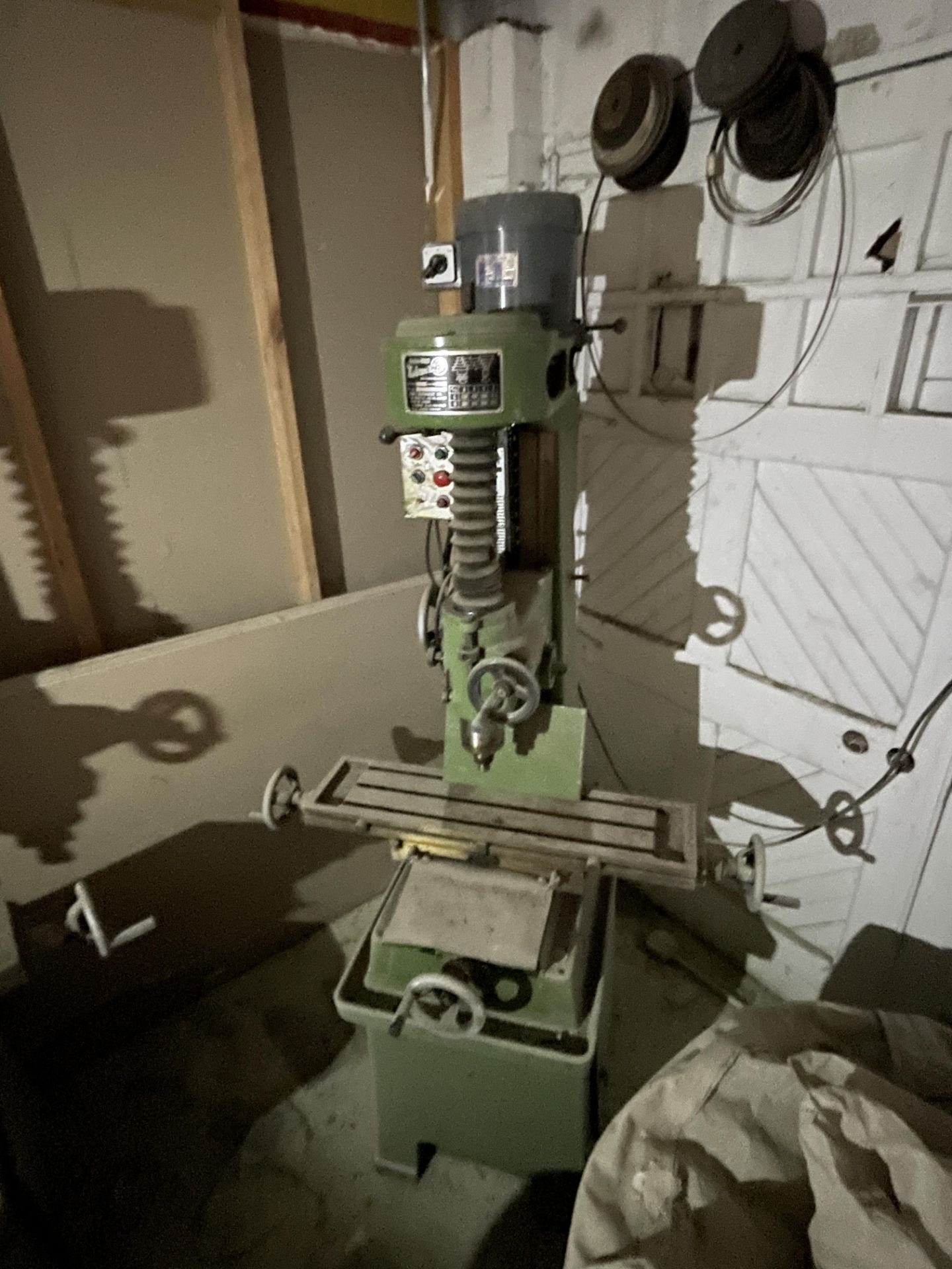 LION-L MODEL 820 COMMERCIAL DRILL PRESS - Image 4 of 4