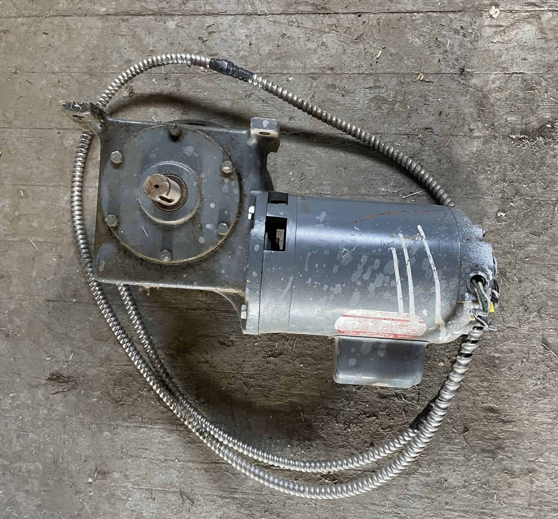 SMALL DAYTON MOTOR WITH WIRE ATTACHED