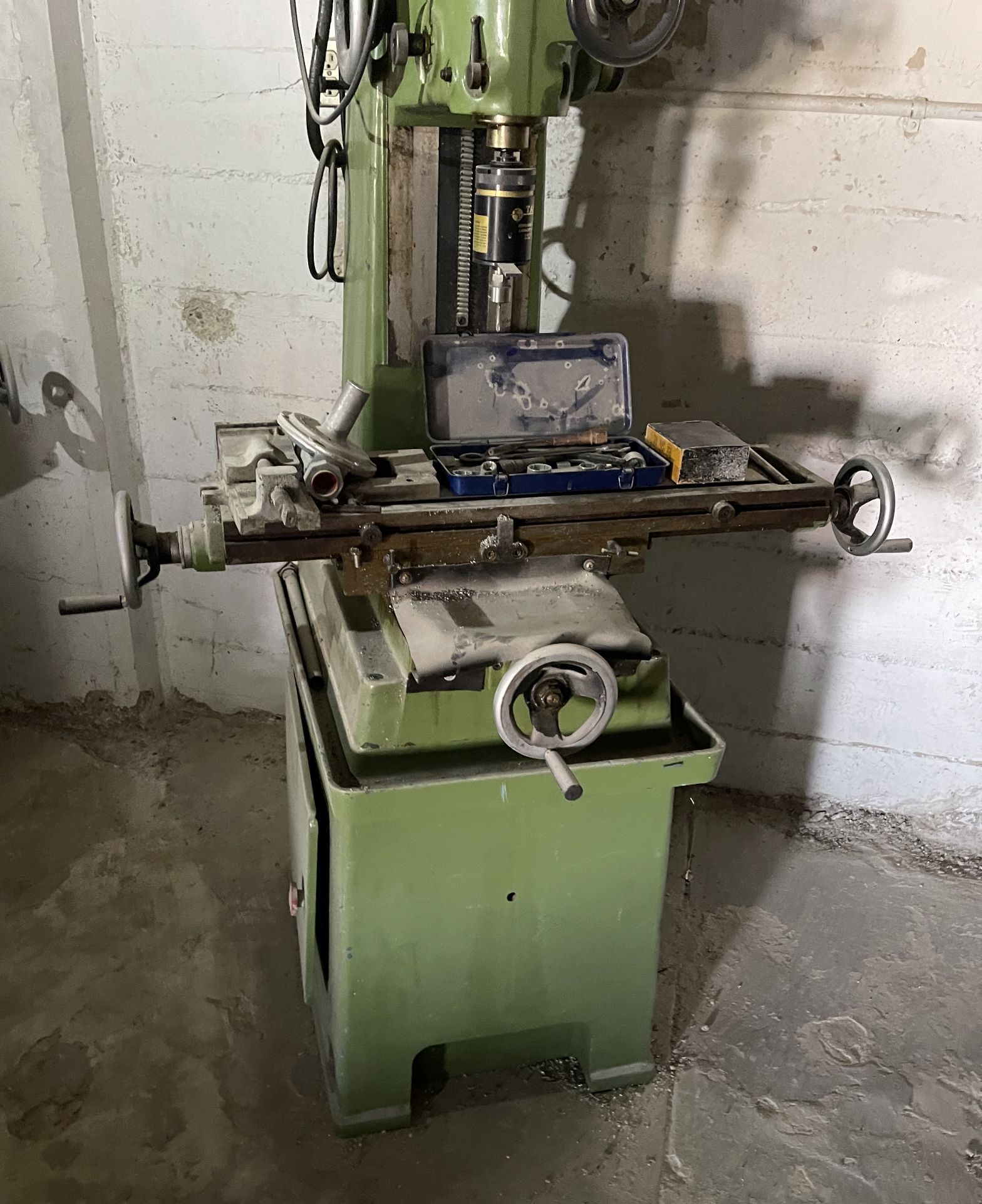LION-L MODEL 820 COMMERCIAL MILL DRILL PRESS - Image 5 of 6