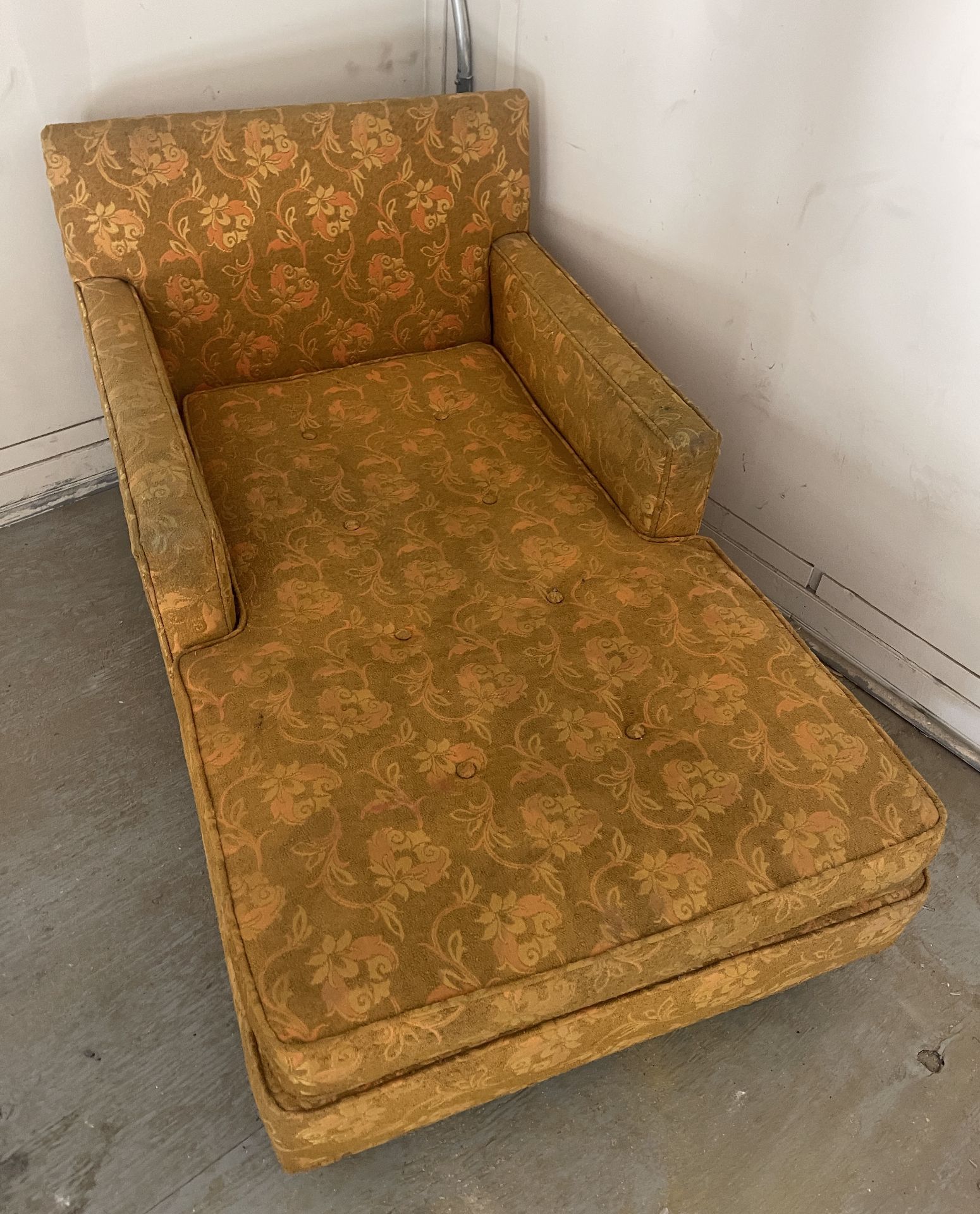 VINTAGE 60'S CHAISE CHAIR, ORIGINAL FROM 1960'S