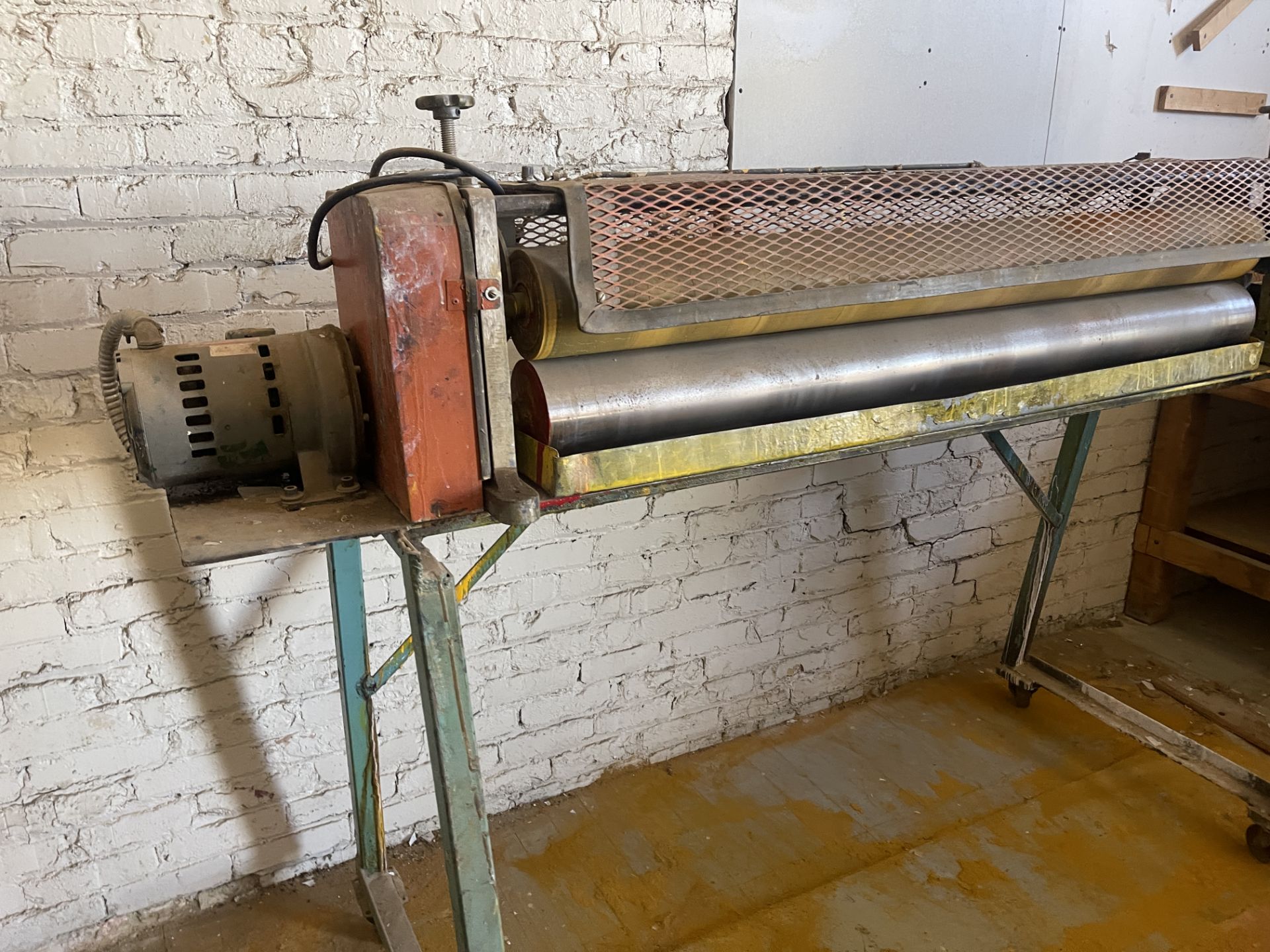 INDUSTRIAL METAL ROLLER MACHINE - Image 2 of 3