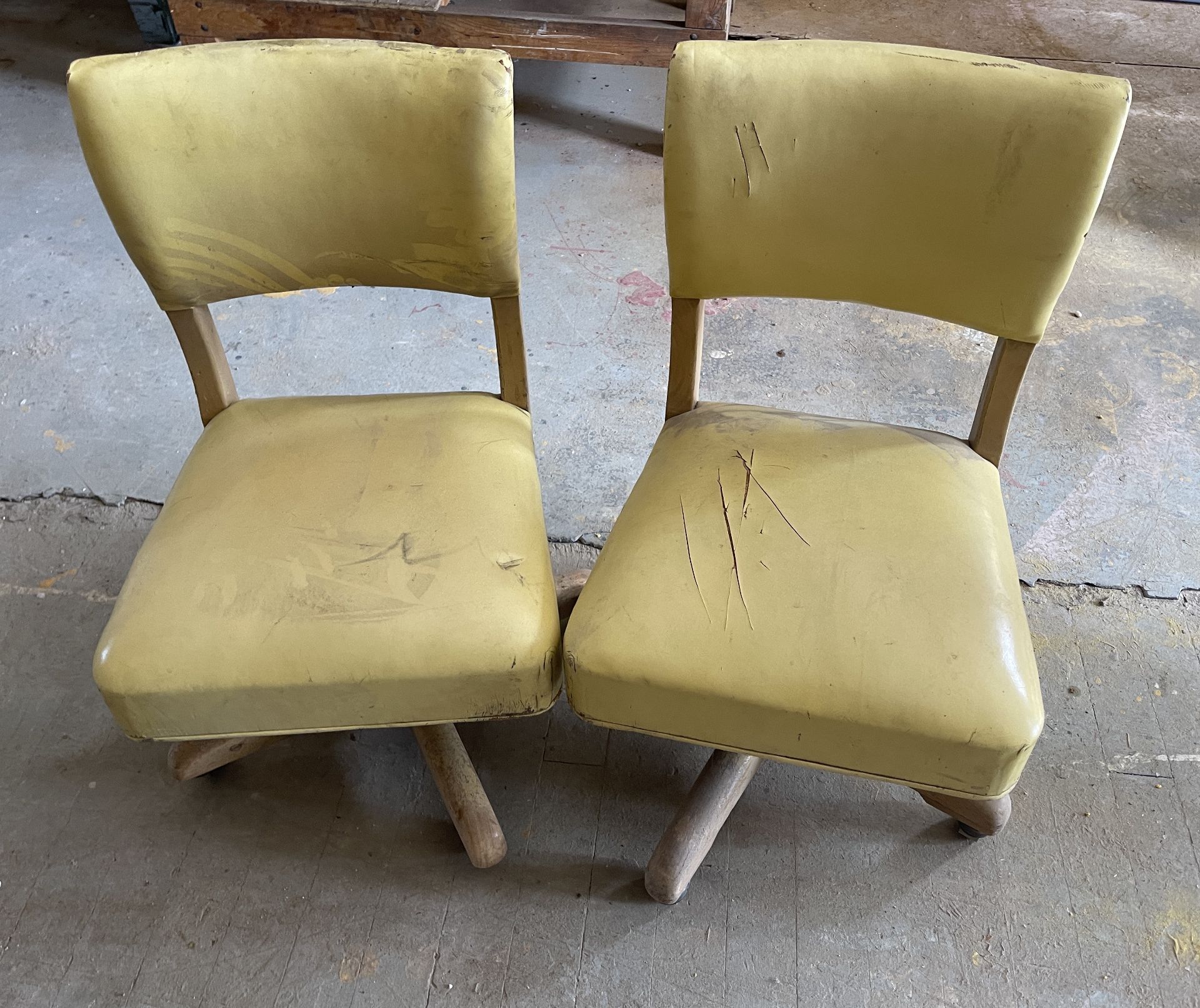 2 STOW AND DAVID FURNITURE CO ART DECO VINTAGE YELLOW CHAIRS