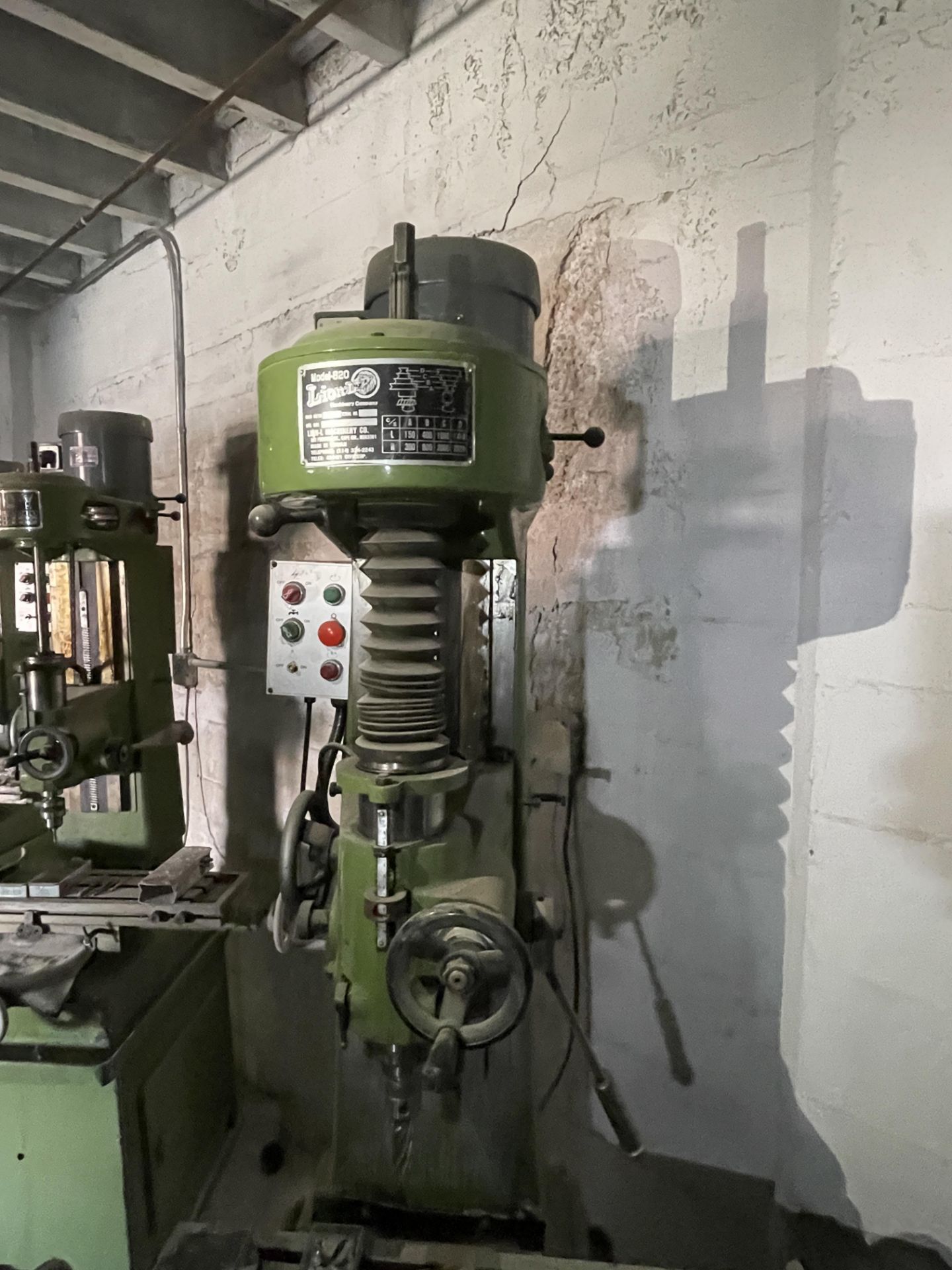 LION-L MODEL 820 COMMERCIAL MILL DRILL PRESS - Image 2 of 3