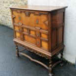 Antique good quality oak and walnut veneered cocktail/drinks cabinet with a stretcher base - 112cm