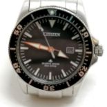 Gents stainless steel Citizen 200m eco drive divers watch with quartz movement - running & in
