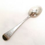 c.1770 silver serving spoon by Thomas & William Chawner - 20.3cm long & 62g