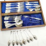 8 x antique silver teaspoons (longest 14.5cm & 146g) t/w qty of silver plated cutlery in an oak box