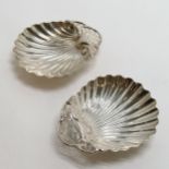 1904 Chester silver pair of shell dishes with pierced handles by Thomas Latham & Ernest Morton -
