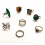 8 x silver rings inc tigers eye, butterfly, eternity ring, malachite etc - total weight 42g