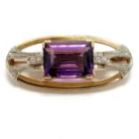 14ct hallmarked gold Art Deco brooch set with large amethyst & 4 diamonds - 5cm across & 17.6g total