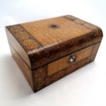 Antique parquetry decorated writing slope - 30.5cm x 22cm x 15cm high ~ slight crack to top, lacking