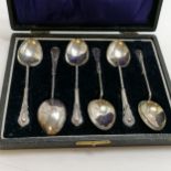 Cased set of 6 x silver coffee spoons - 9.5cm long & 31g