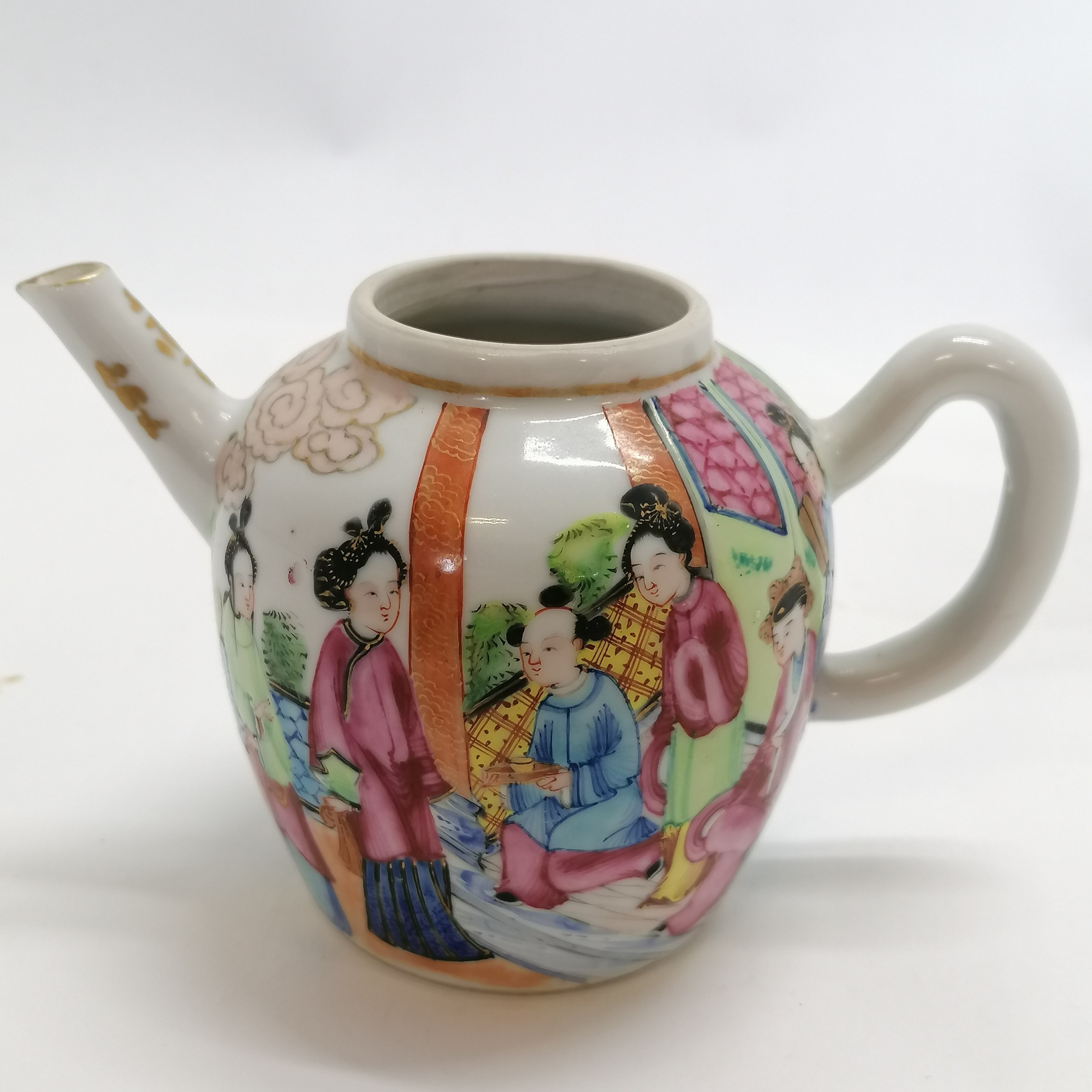 Antique Cantonese Chinese hand decorated teapot (8cm high & in good used condition but missing - Image 3 of 7