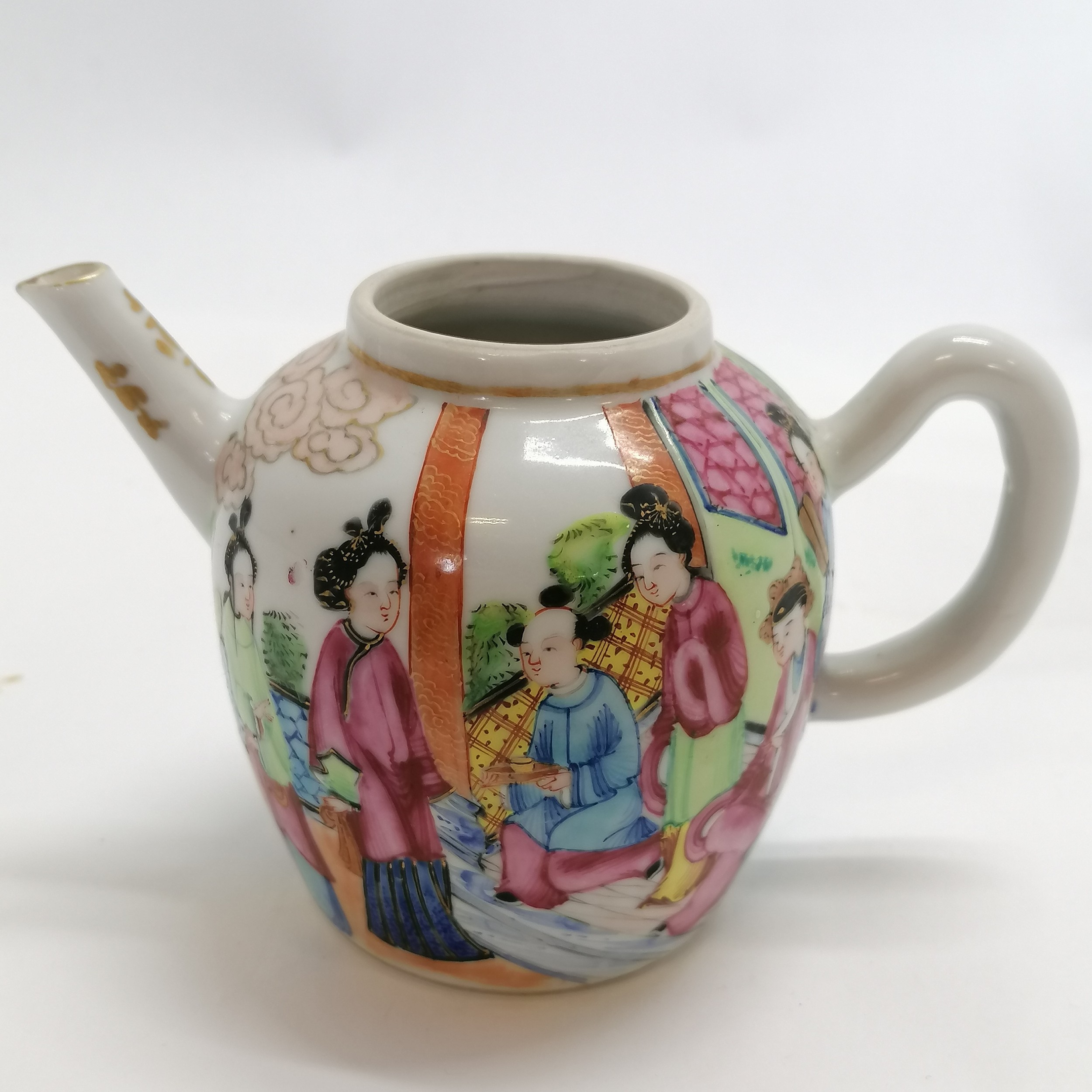 Antique Cantonese Chinese hand decorated teapot (8cm high & in good used condition but missing - Image 4 of 7
