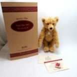 Large Steiff collectors bear 'Teddy Boy' 1905 replica with certificate, box and outer box.