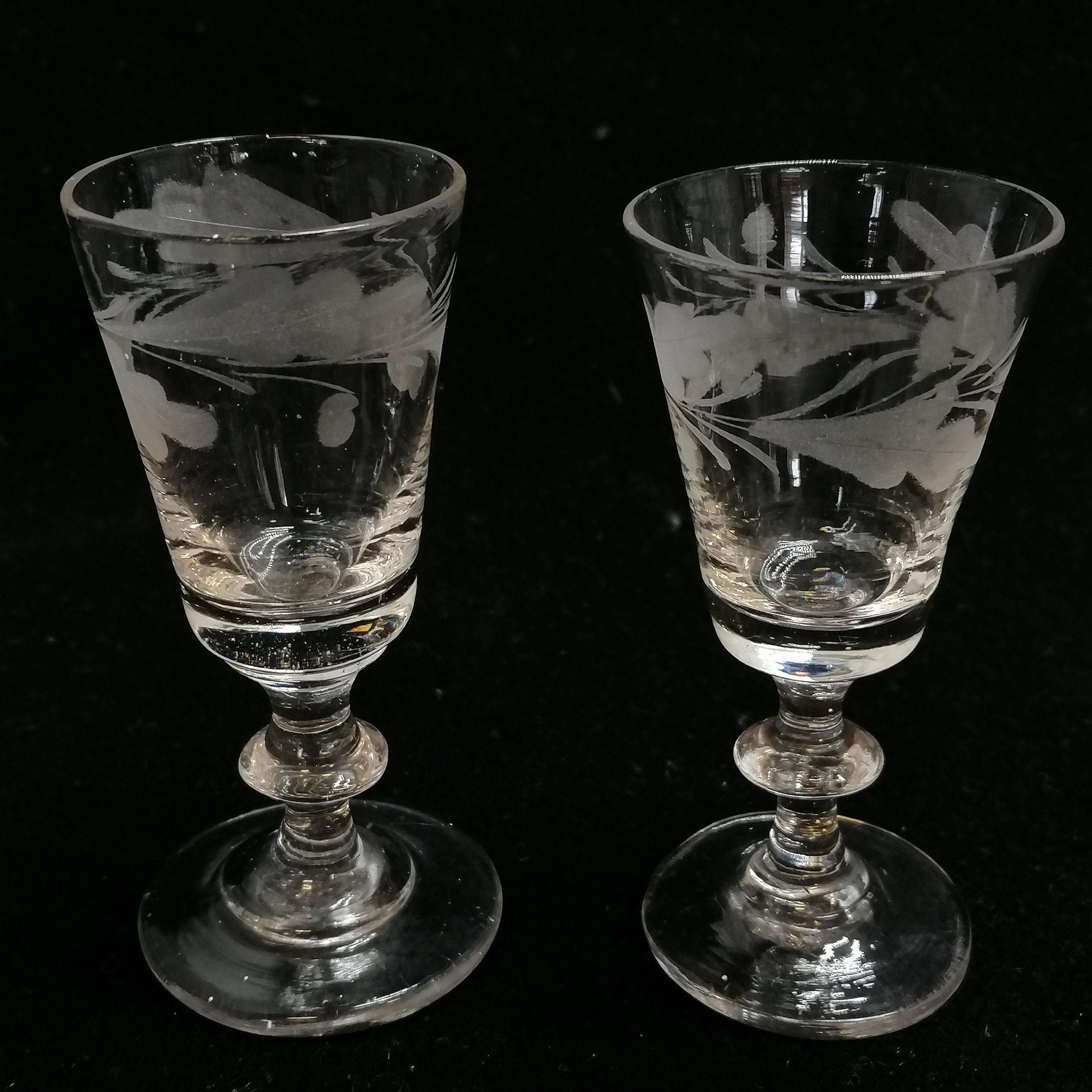 8 antique glasses inc pair of 10cm high liqueur glasses, 2 with folded foot rim T/W a toastmaster's - Image 7 of 7