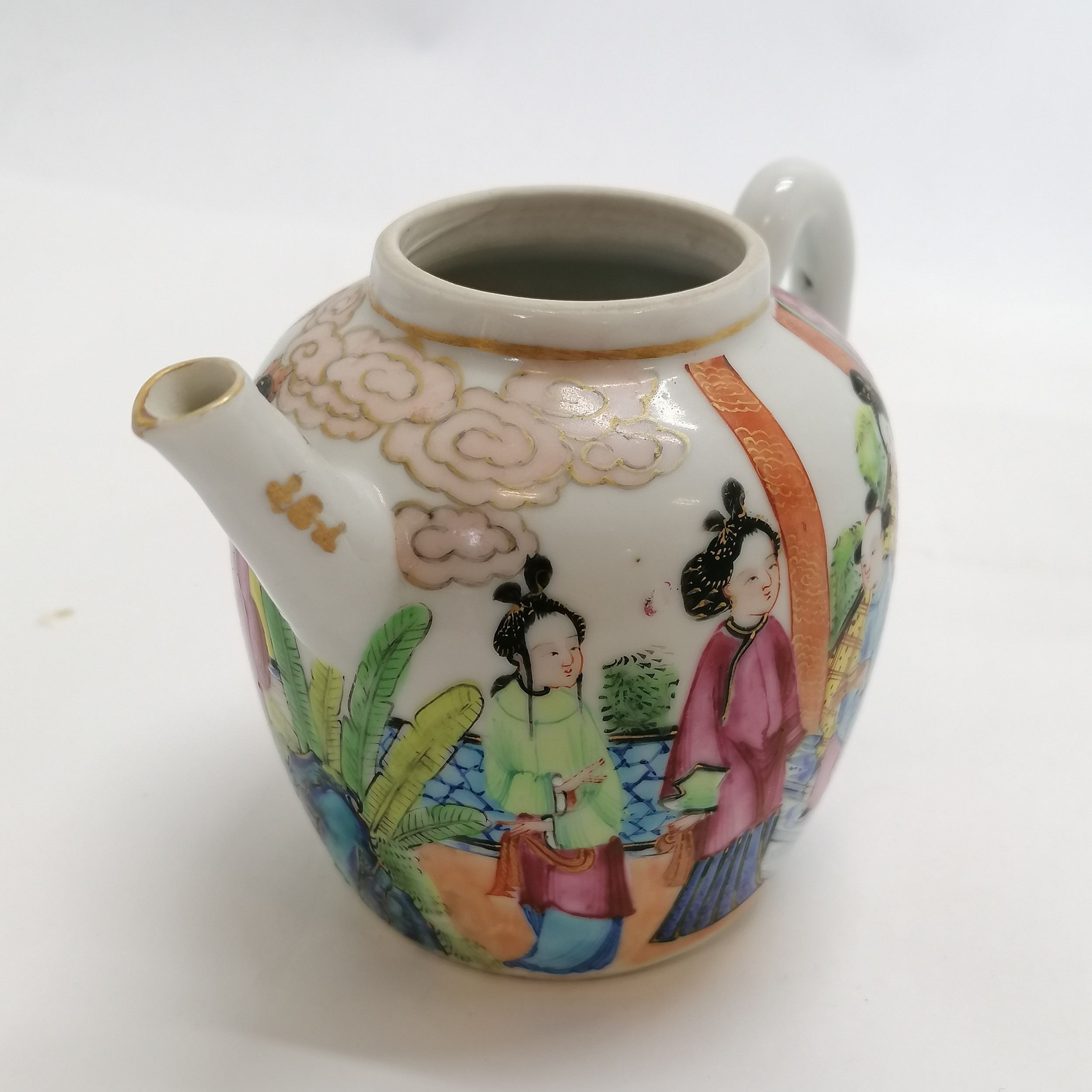 Antique Cantonese Chinese hand decorated teapot (8cm high & in good used condition but missing - Image 6 of 7