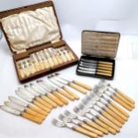 Cased set of 6 dessert knives / forks (with patterned blades) by Albert Beardshaw t/w 12 fish knives