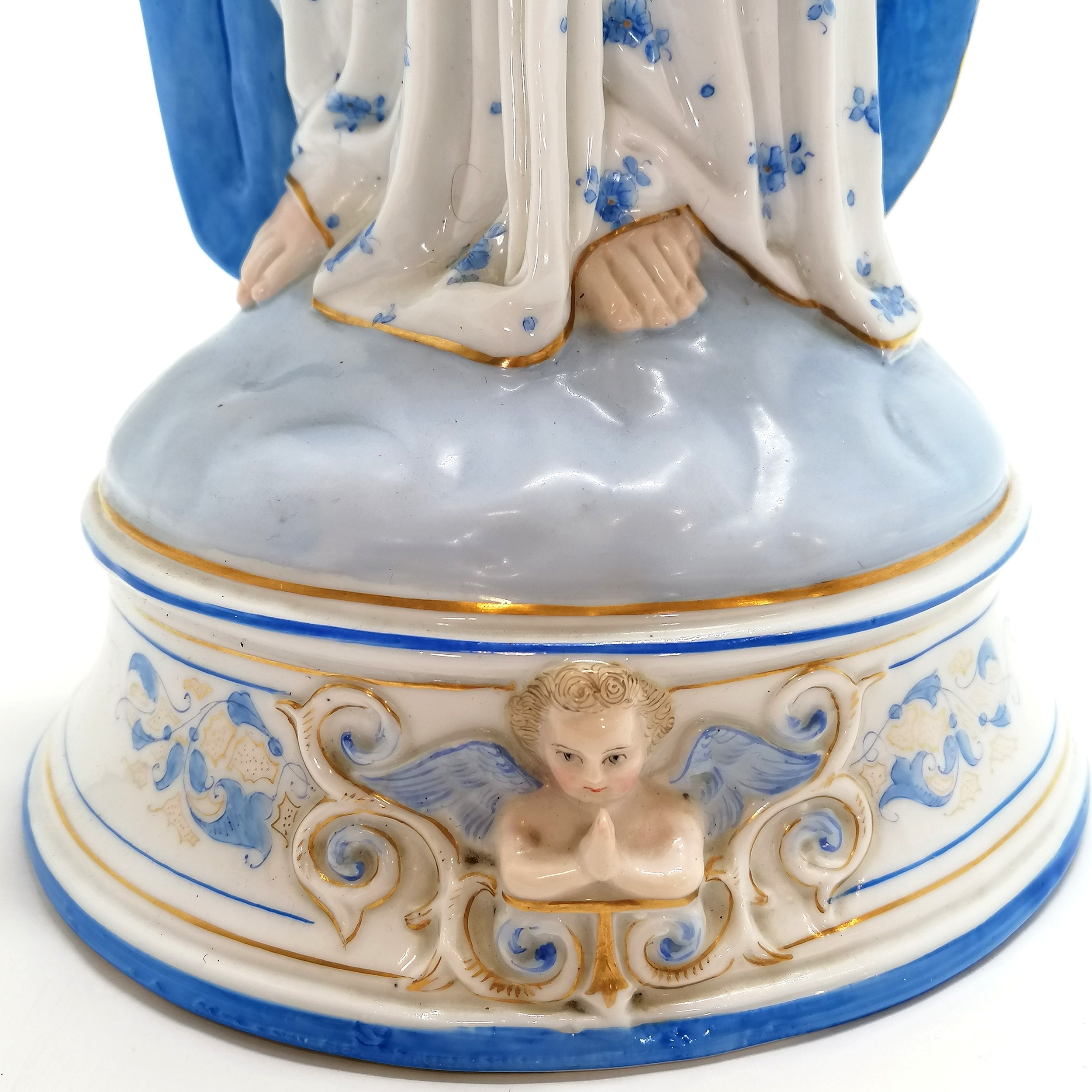 Continental large Madonna and child hand painted figurine - 51cm high Condition reportRestoration to - Image 2 of 6