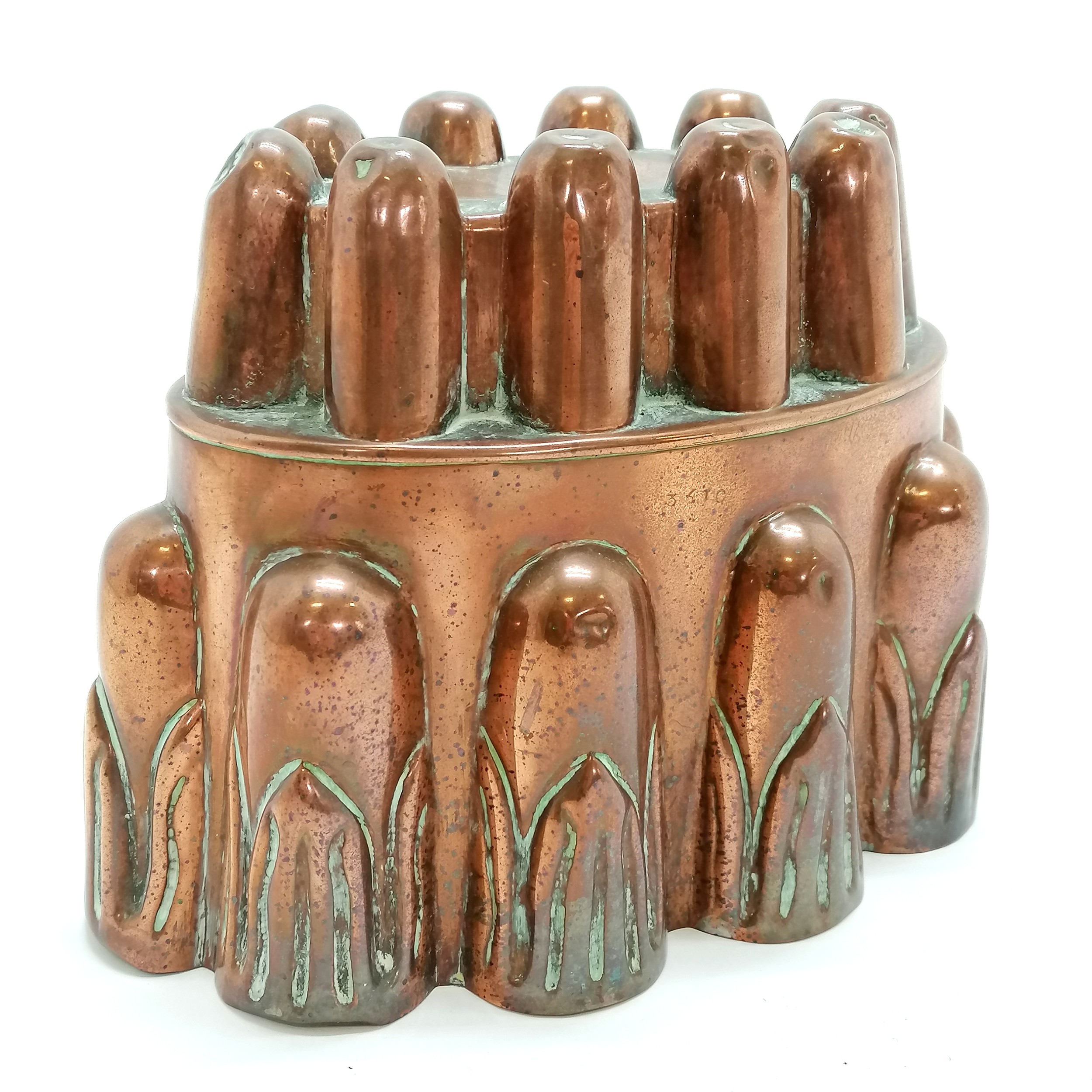 Antique copper jelly mould stamped 361C - 21cm across & 15.5cm high Condition reportSome dents - Image 5 of 5