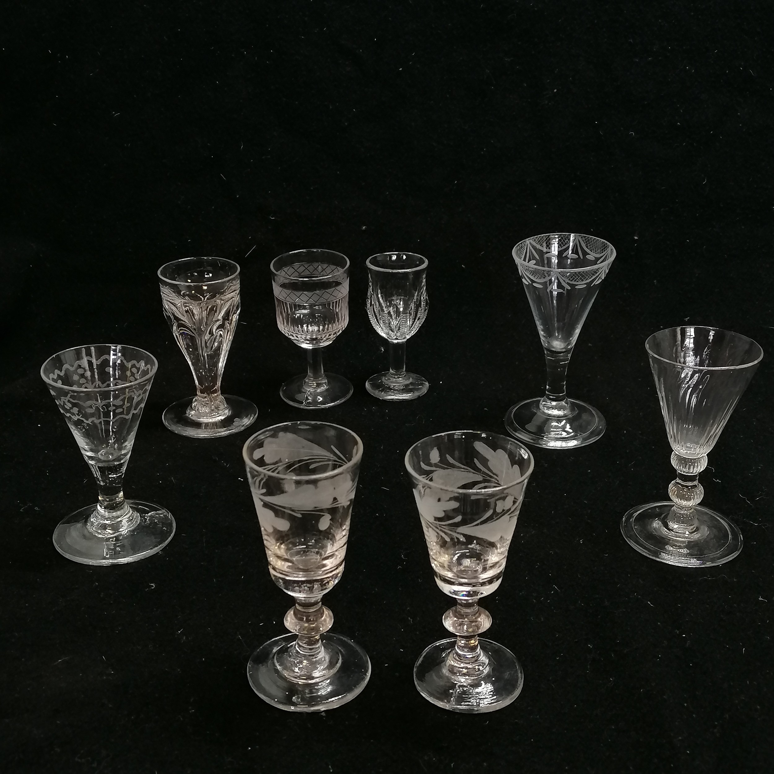 8 antique glasses inc pair of 10cm high liqueur glasses, 2 with folded foot rim T/W a toastmaster's