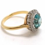 18ct marked gold & platinum blue zircon & diamond cluster ring - size L & 3.4g total weight