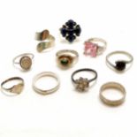 10 x silver rings (1 is 800 silver) inc large pink / white stone, lapis, band set with unmarked gold