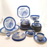 Quantity of antique Spode willow pattern tea ware, all in