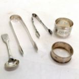 Silver 2 x sugar tongs, 2 napkin rings (both inscribed) & condiment spoon ~ 109g