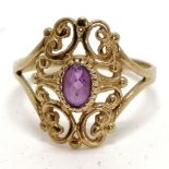 9ct hallmarked gold set with an amethyst - size P½ & 2.2g total weight